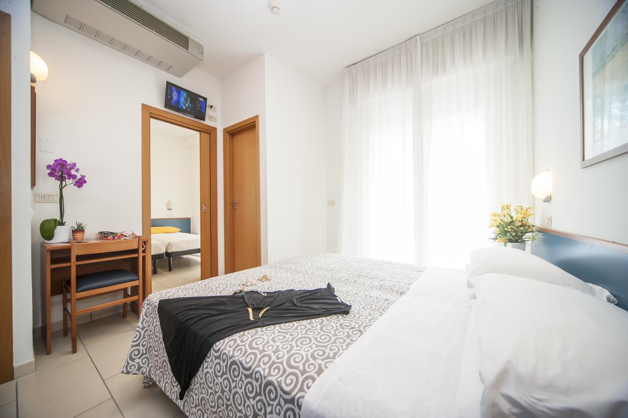 Hotel Taormina 里乔内 外观 照片