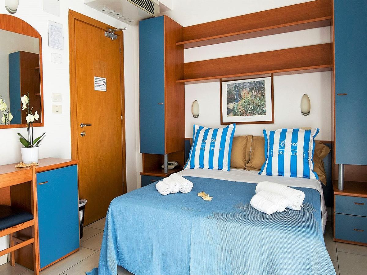 Hotel Taormina 里乔内 外观 照片